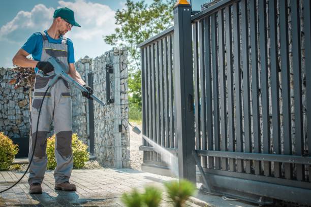 Best Restaurant Pressure Washing  in Island Walk, FL